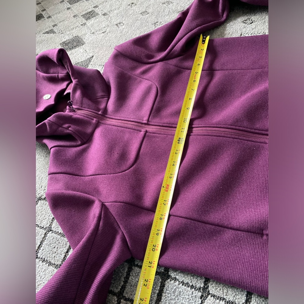 Lululemon City Softshell *Tweed Plum Jacket size M or Lg - Picture 3 of 9